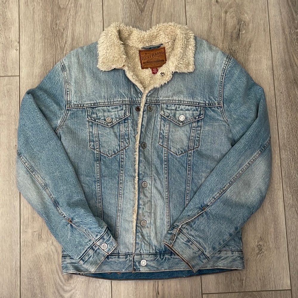 Lucky Brand Denim jacket w Sherpa